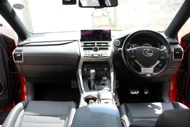 Lexus NX 300 FWD 2018 Red