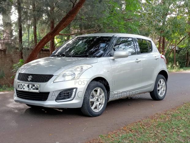 Suzuki Swift 2013 Silver