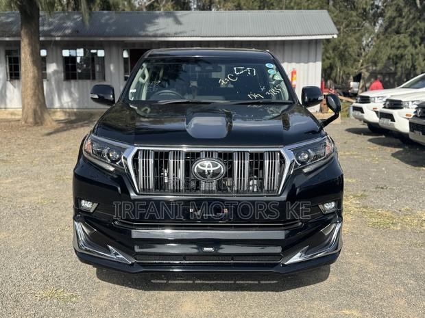 Toyota Land Cruiser Prado 2.8 2018 Black