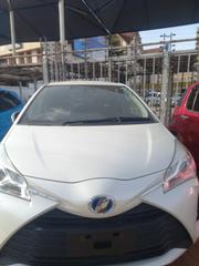 Toyota Vitz 2018 White for sale