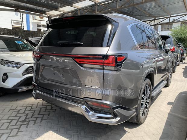 Lexus LX LX 600 2023 Silver