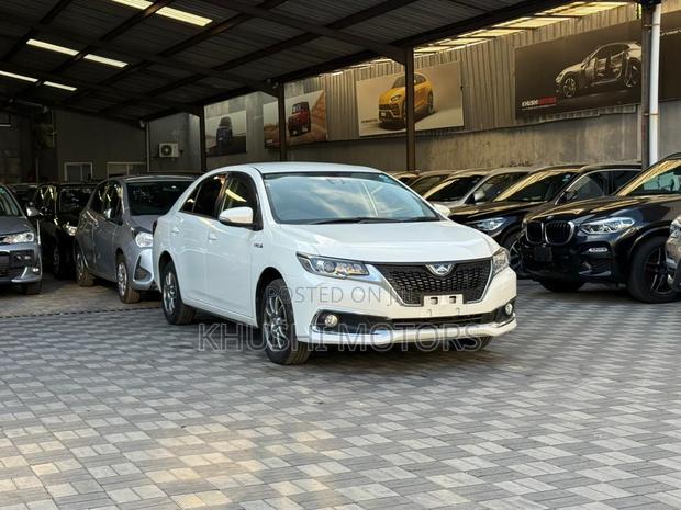 Toyota Allion 2018 Pearl
