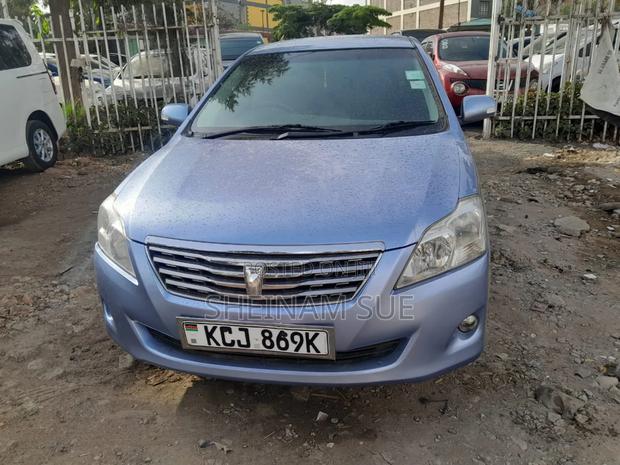 Toyota Premio 2011 Blue
