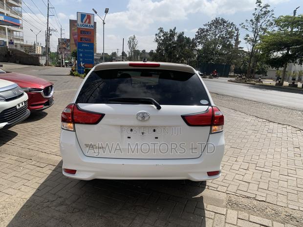 Toyota Corolla Fielder 1.5 Petrol AWD 2018 White