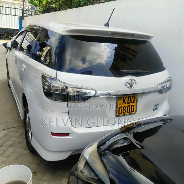 Toyota Wish 2016 White