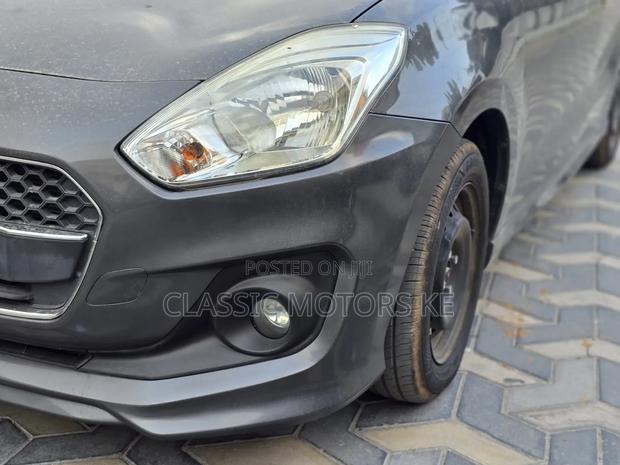 Suzuki Swift RS 2019 Gray