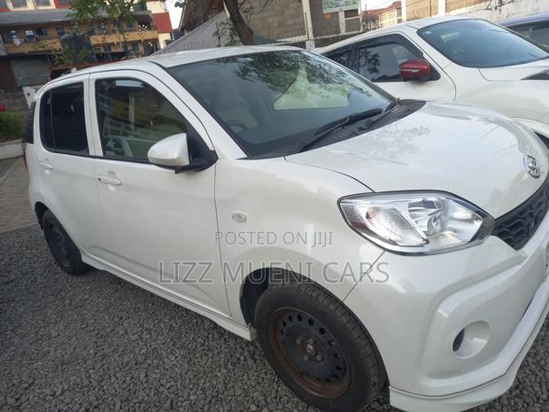 Daihatsu Boon 2018 White