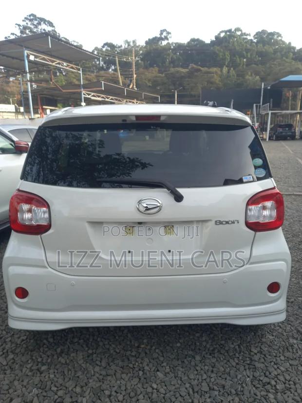 Daihatsu Boon 2018 White