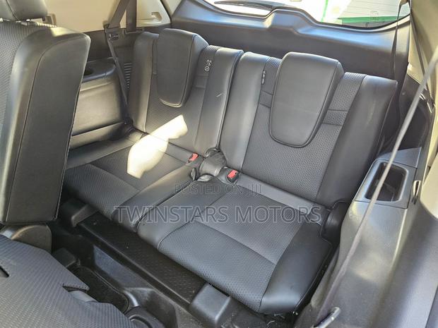 Nissan X-Trail 2.5 Petrol AWD 2018 Green