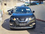 Nissan X-Trail 2.5 Petrol AWD 2018 Green for sale