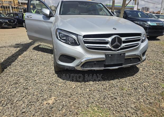 Mercedes-Benz GLC-Class 2018 Silver