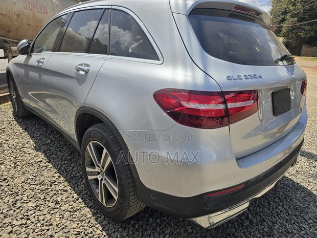 Mercedes-Benz GLC-Class 2018 Silver