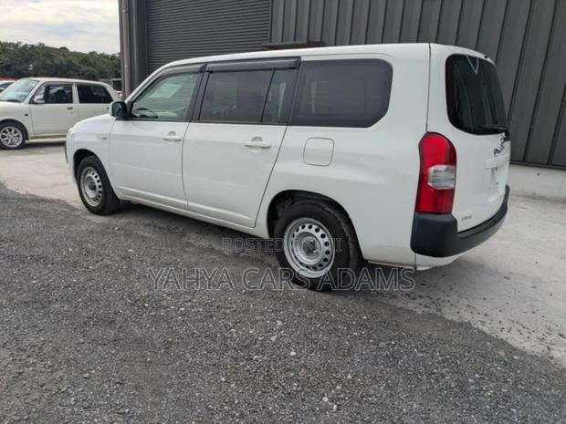 Toyota Probox 1.3 GL 2WD 2018 White