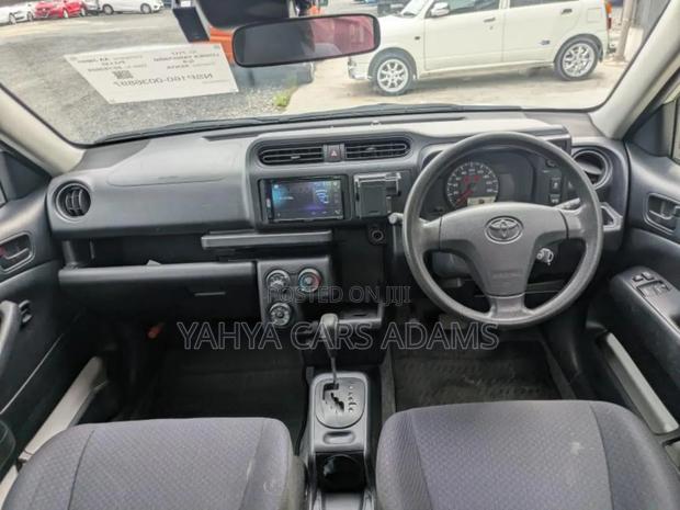 Toyota Probox 1.3 GL 2WD 2018 White