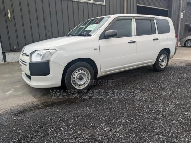 Toyota Probox 1.3 DX 2WD 2019 White