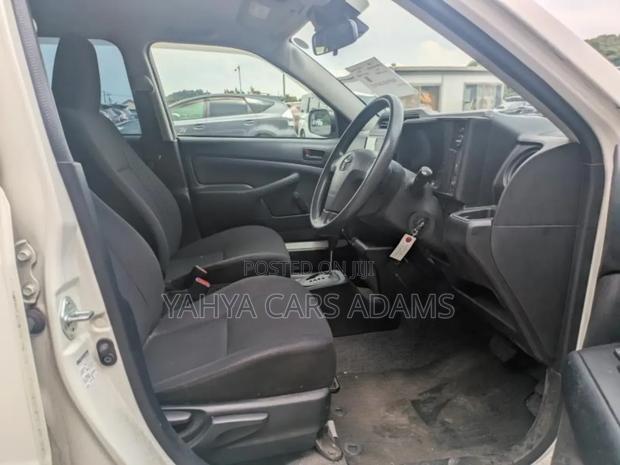 Toyota Probox 1.3 DX 2WD 2019 White