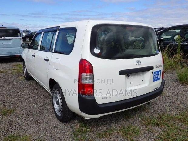 Toyota Probox 1.5 DX 2WD 2018 White