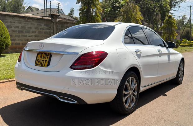 Mercedes-Benz C200 2016 White