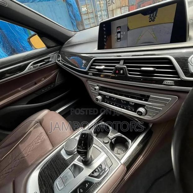 BMW 740 2019 White
