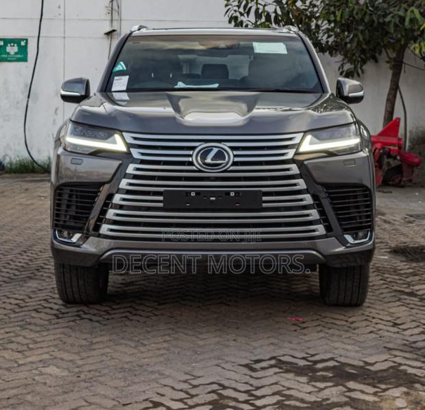 Lexus LX 2024 Gray