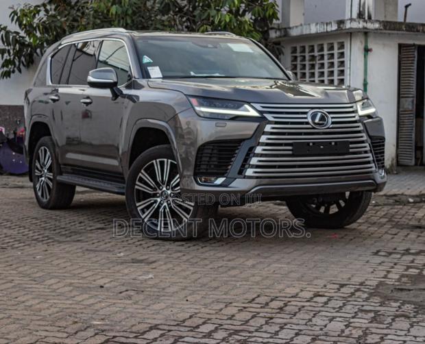 Lexus LX 2024 Gray