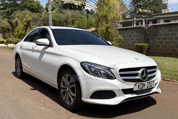 Mercedes-Benz C200 2016 White