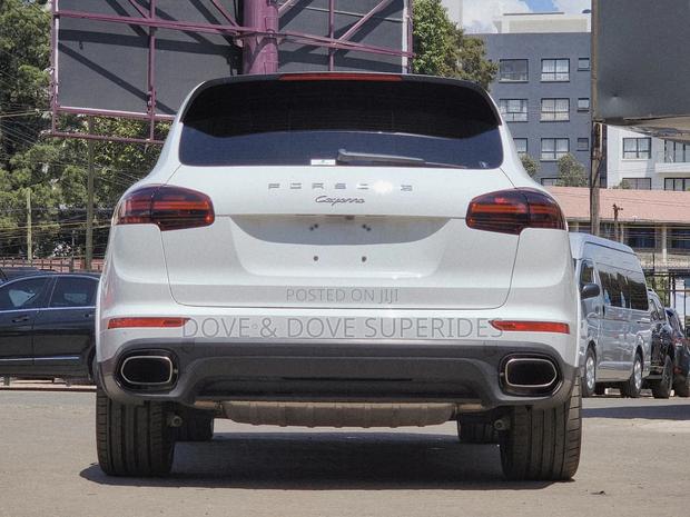 Porsche Cayenne Platinum Edition AWD 2018 White