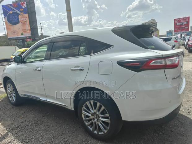 Toyota Harrier 2019 White