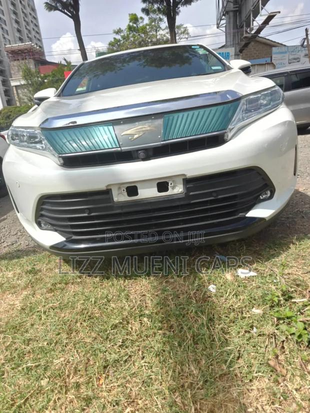 Toyota Harrier 2019 White