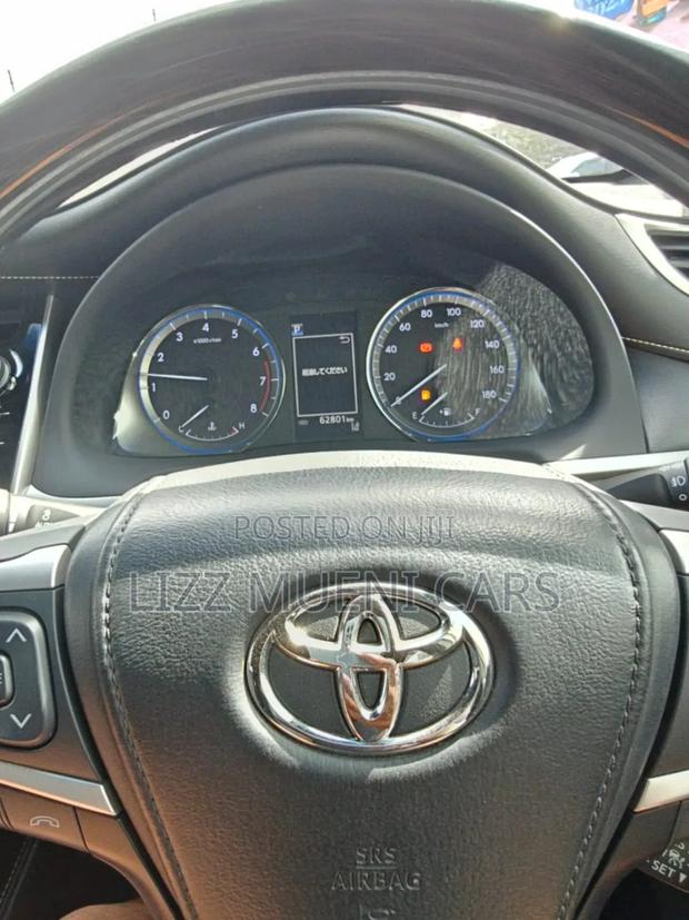Toyota Harrier 2019 White