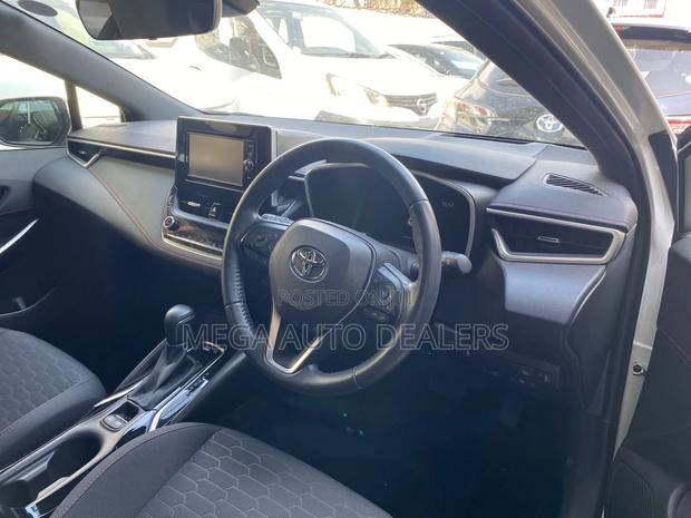 Toyota Corolla 2018 White