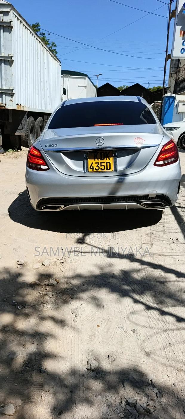 Mercedes-Benz C200 2016 Silver