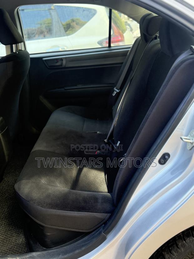 Toyota Axio 1.5 Hybrid G 2WD 2019 Silver