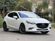 Mazda Axela 2018 White for sale