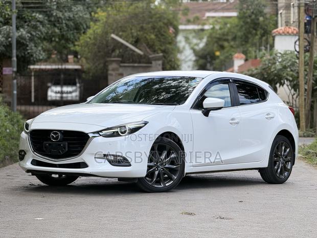 Mazda Axela 2018 White