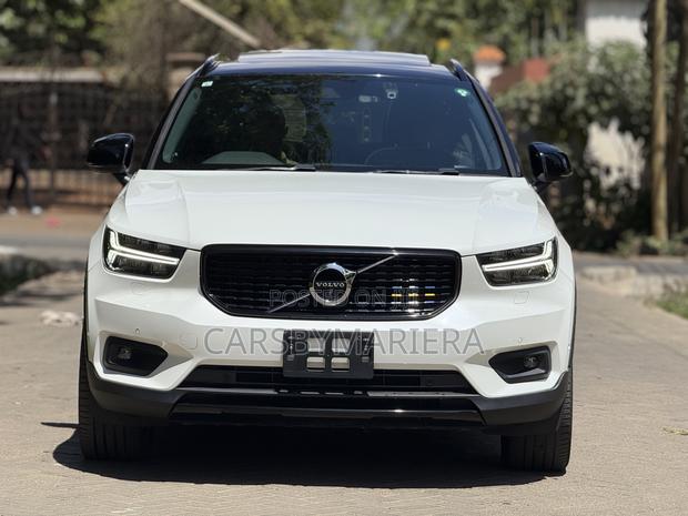 Volvo XC40 T5 Petrol AWD 2019 White