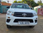 Toyota Hilux 2024 White for sale