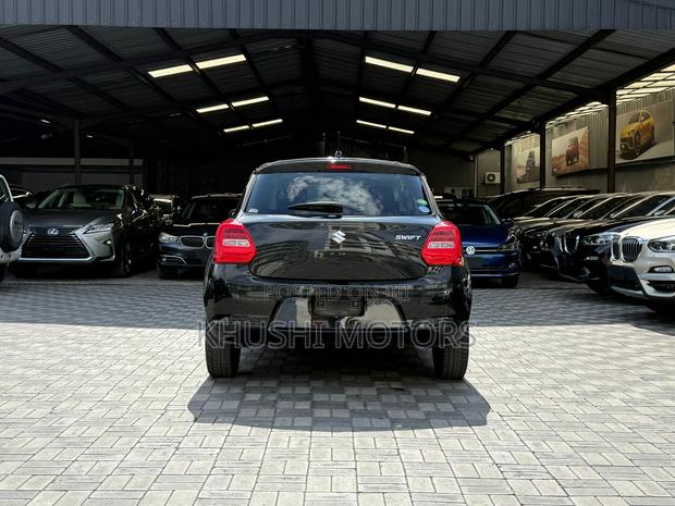 Suzuki Swift 2018 Black