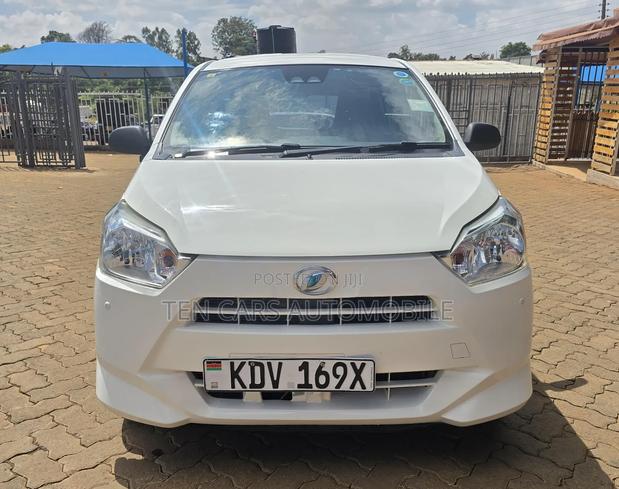 Daihatsu Mira 2018 White
