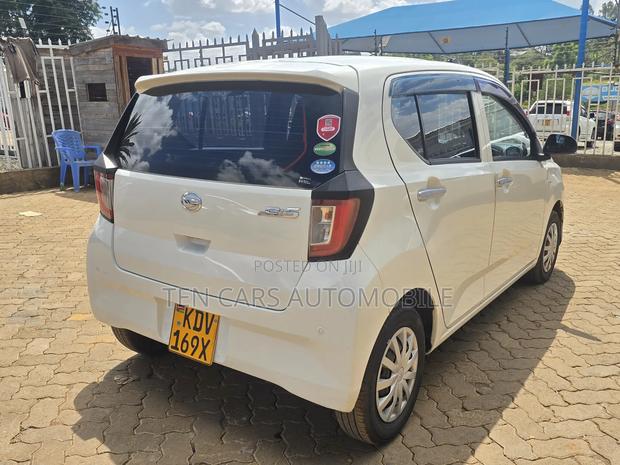 Daihatsu Mira 2018 White