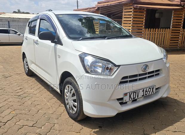 Daihatsu Mira 2018 White