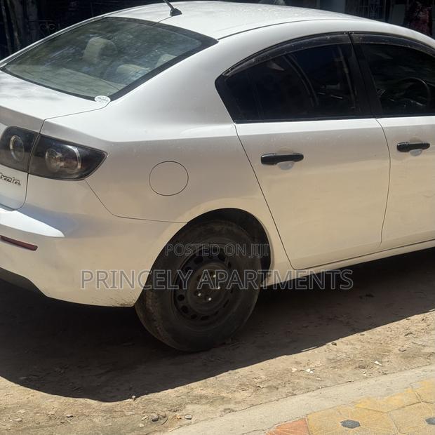 Mazda Axela 2008 White