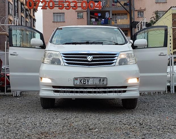 Toyota Alphard 2.4 Petrol FWD 2007 Pearl