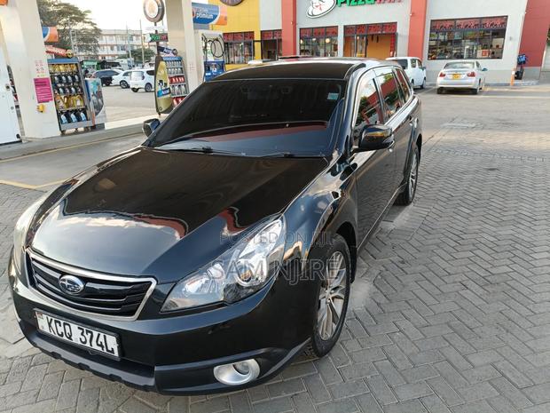 Subaru Outback 2012 Black