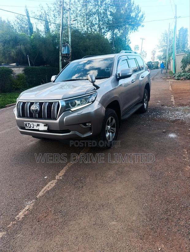 Toyota Land Cruiser Prado 2.8 2018 Brown