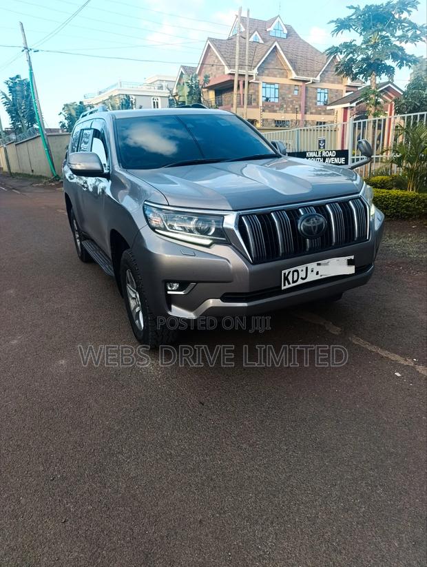 Toyota Land Cruiser Prado 2.8 2018 Brown