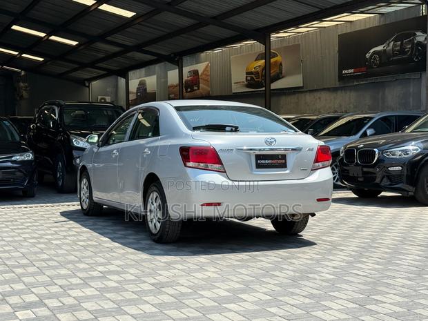 Toyota Allion 2018 Silver