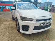 Mitsubishi Outlander 2011 White for sale