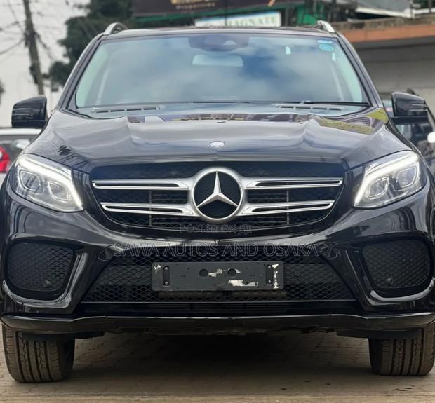 Mercedes-Benz GLE-Class 2016 Matt Black