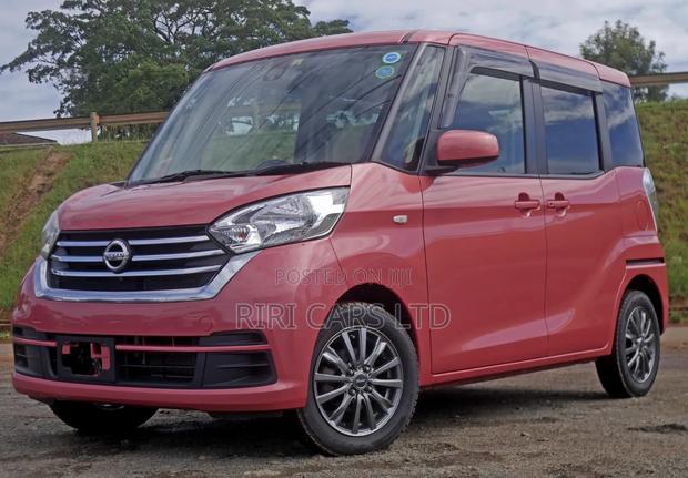 Nissan Dayz Roox 2018 Pink